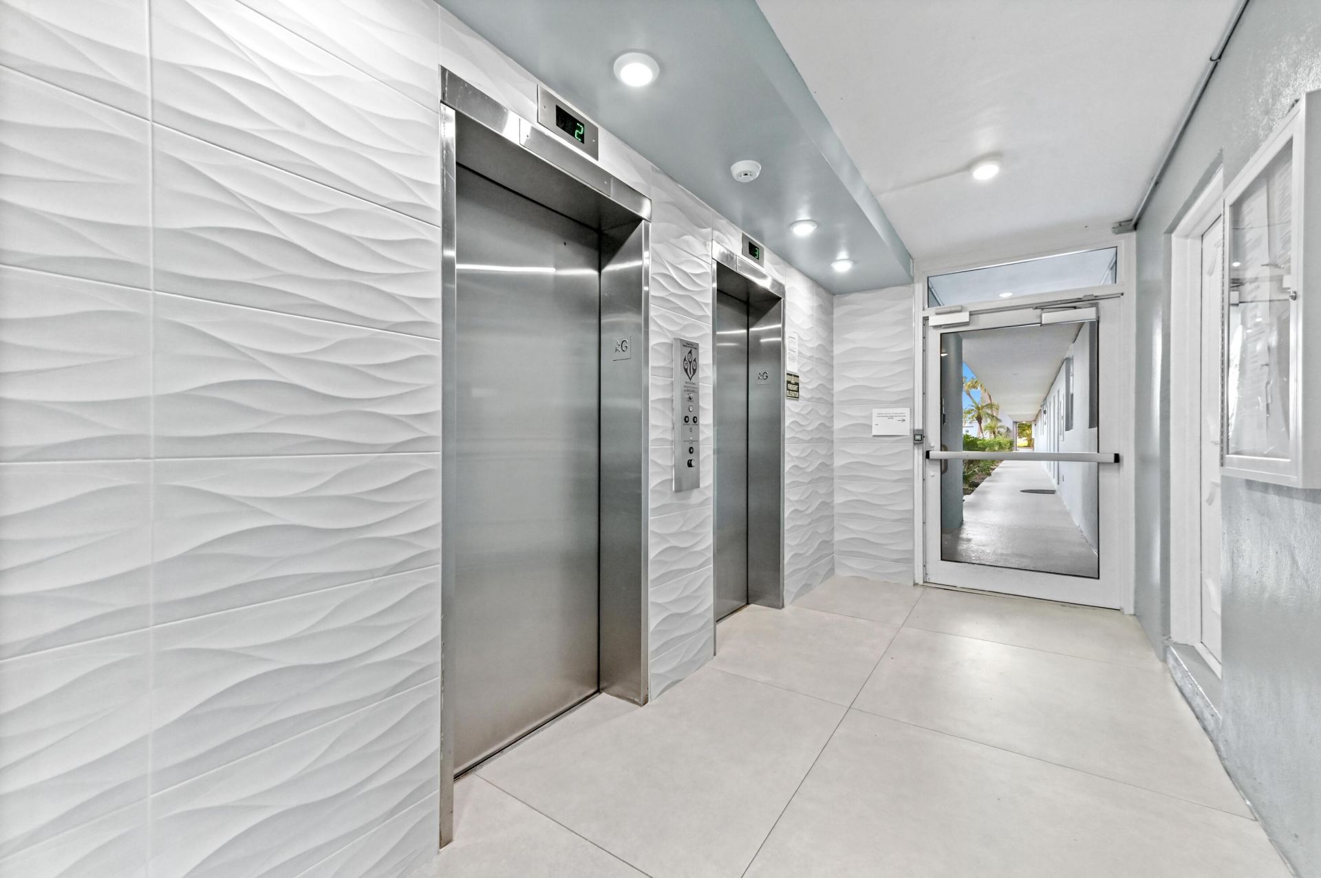 5700 NW 2nd Avenue, Unit 503, Boca Raton, FL 33487 Photo