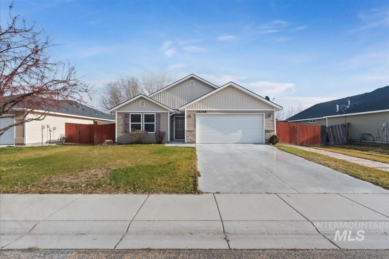 19398 Wooley Creek Ave, Caldwell, ID 83605 Main Photo