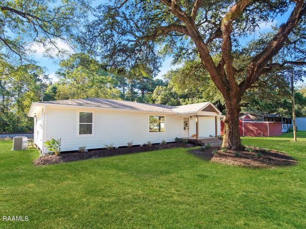 316 Lemon Tree Road, Crowley, LA 70526