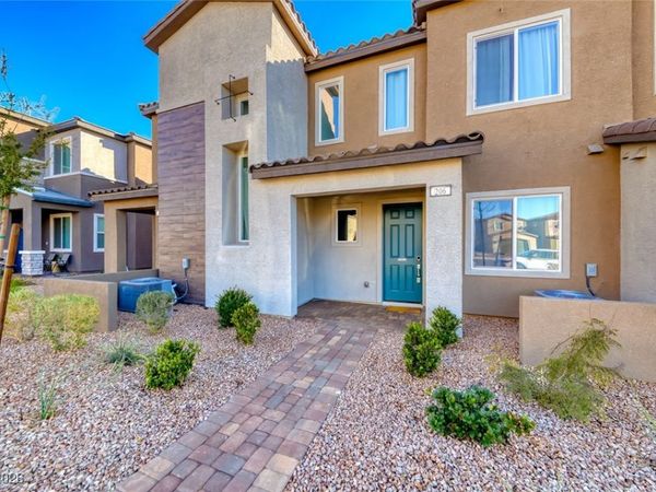 206 Wewatta Avenue, Henderson, NV 89011