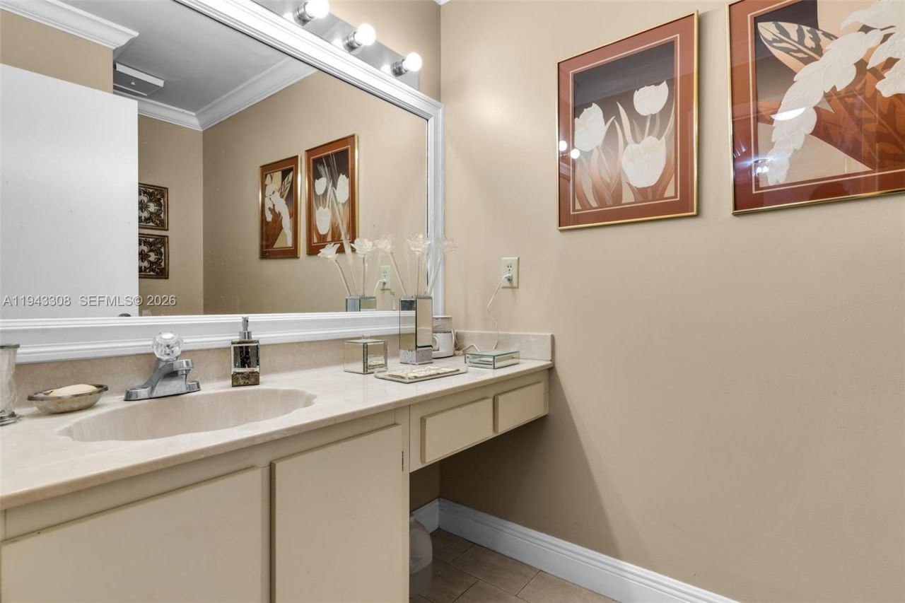 9943 Costa Del Sol Blvd, Unit B-108A, Doral, FL 33178 Photo