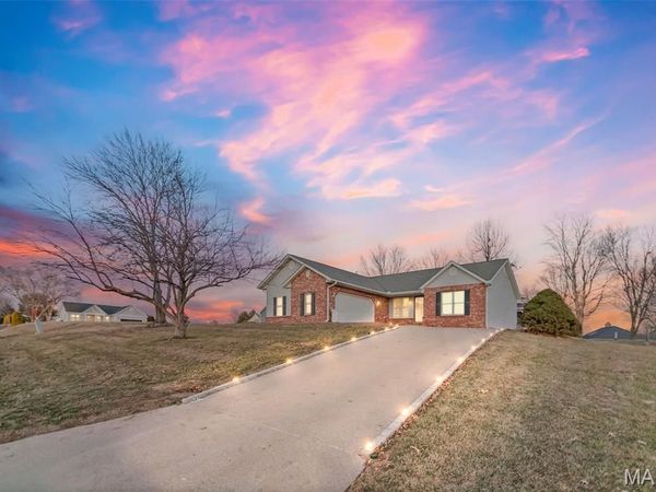 297 Maple Summit Road, Jerseyville, IL 62052