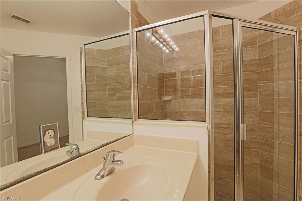 8205 Pacific Beach Dr , Fort Myers, FL 33966 Photo