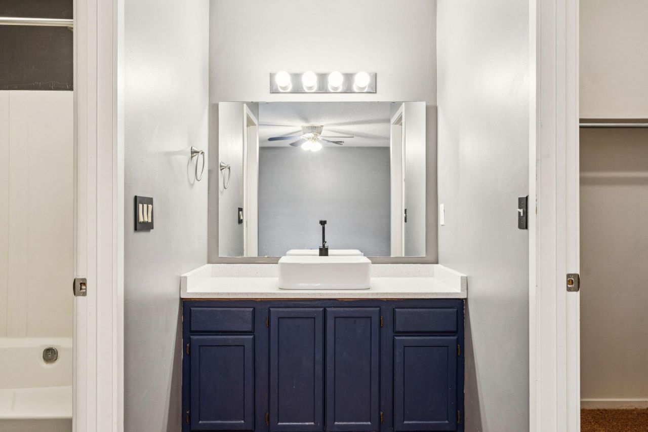 1711 Orange Grove Shores Drive Photo 24