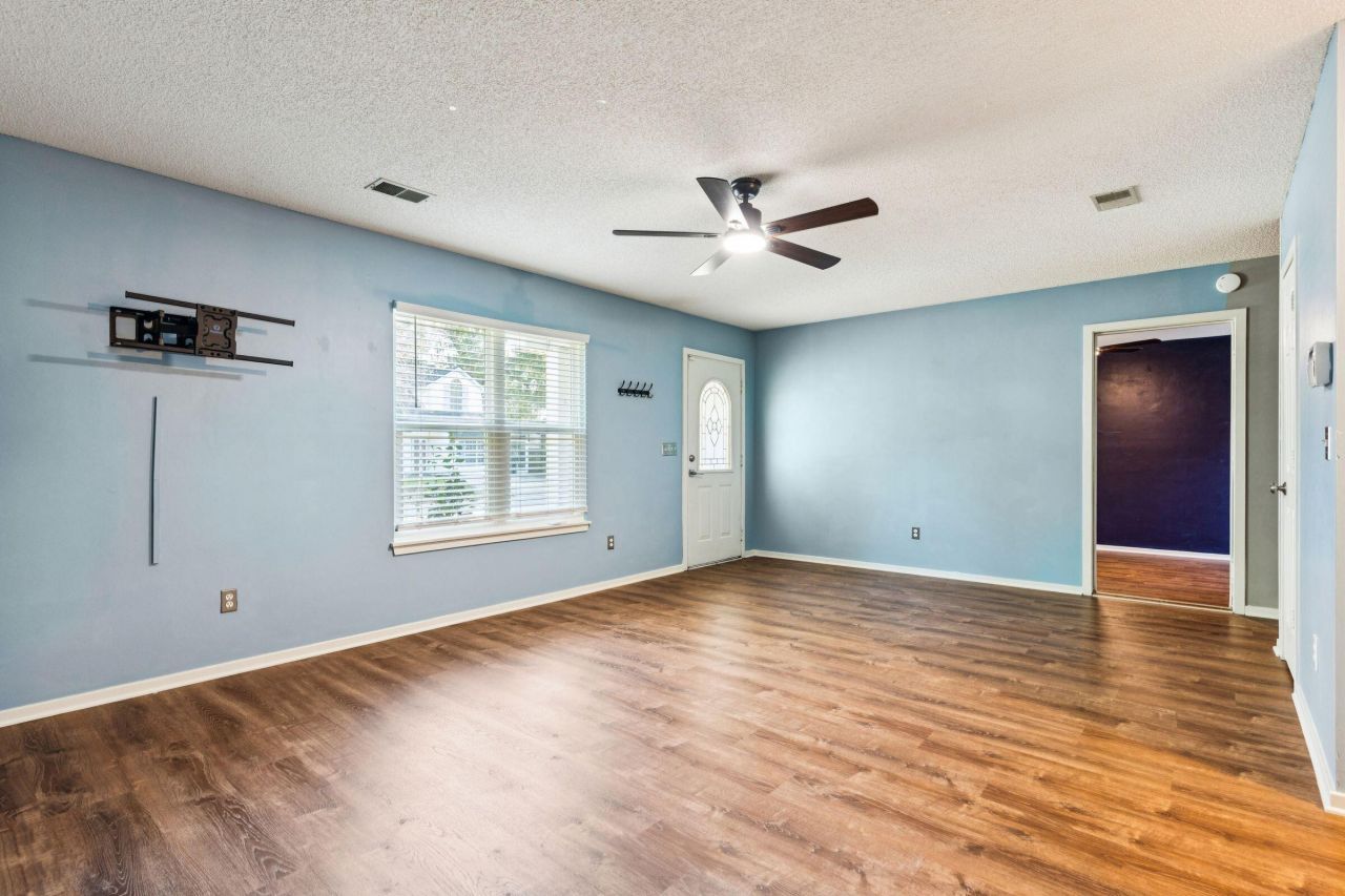 1711 Orange Grove Shores Drive Photo 6