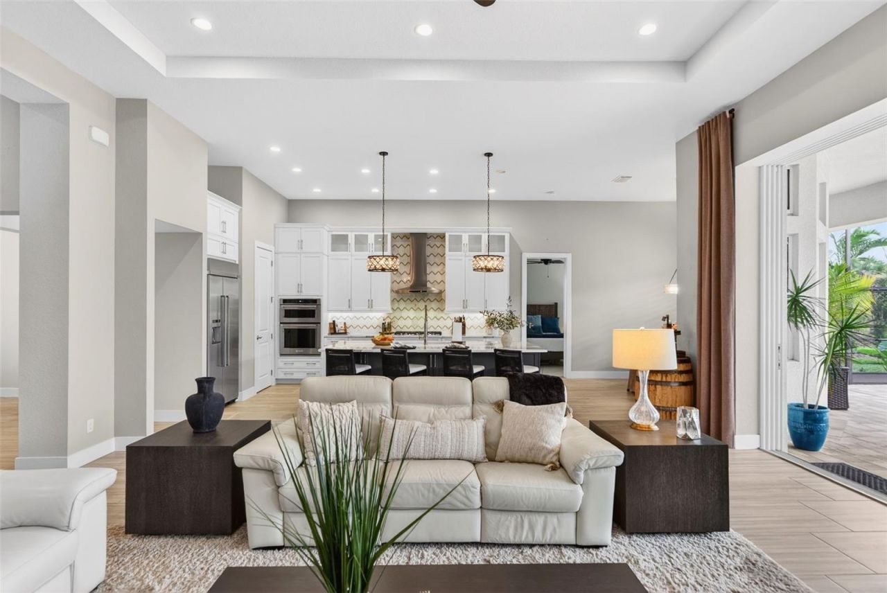 8280 Redonda Loop, Lakewood Ranch, FL 34202 Photo