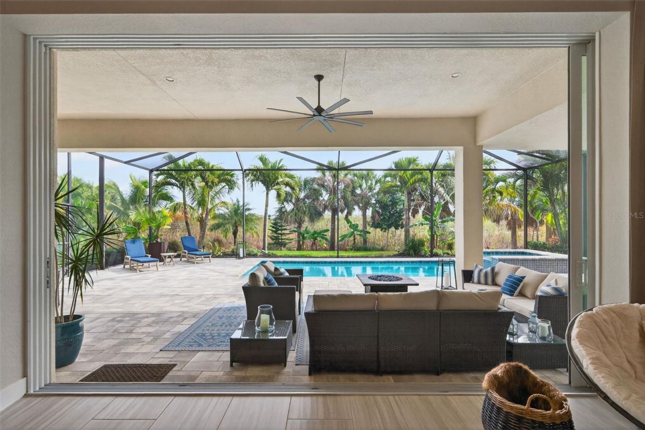 8280 Redonda Loop, Lakewood Ranch, FL 34202 Photo