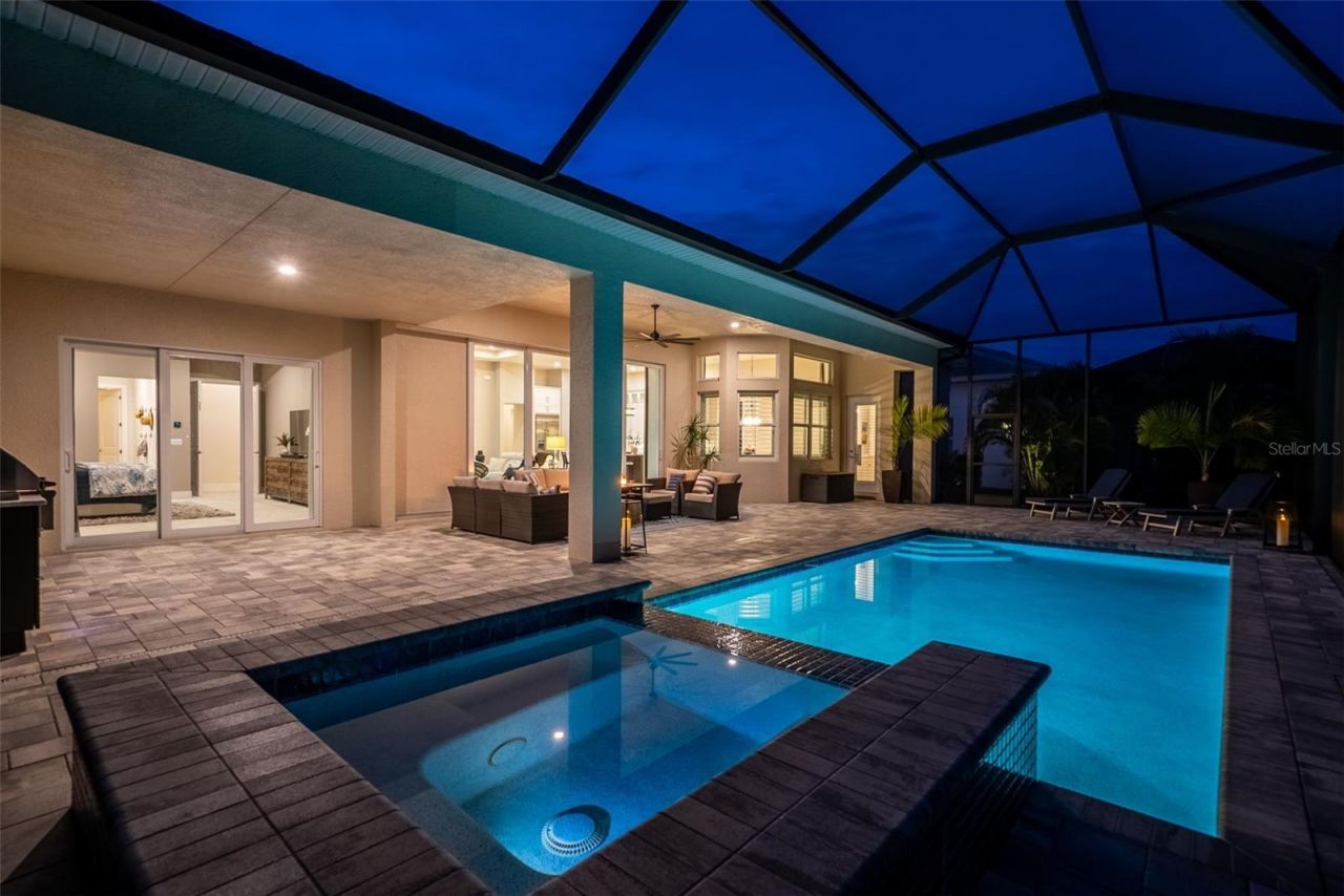 8280 Redonda Loop, Lakewood Ranch, FL 34202 Photo