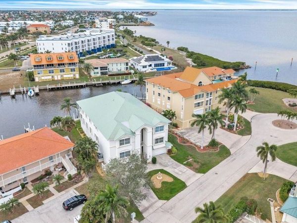 129 BREAKERS COURT, Unit 121, PUNTA GORDA, FL 33950