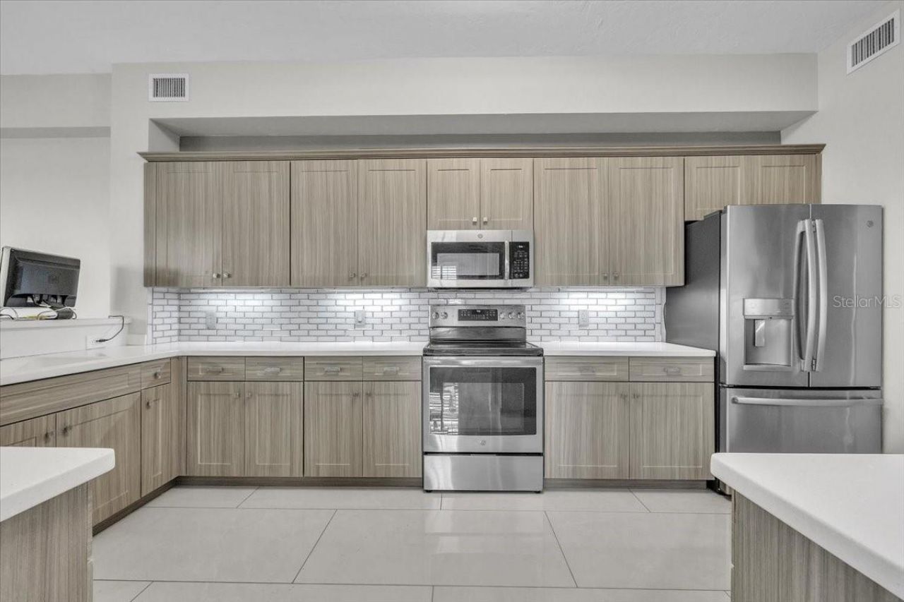 129 Breakers Court, Unit 121, Punta Gorda, FL 33950 Photo