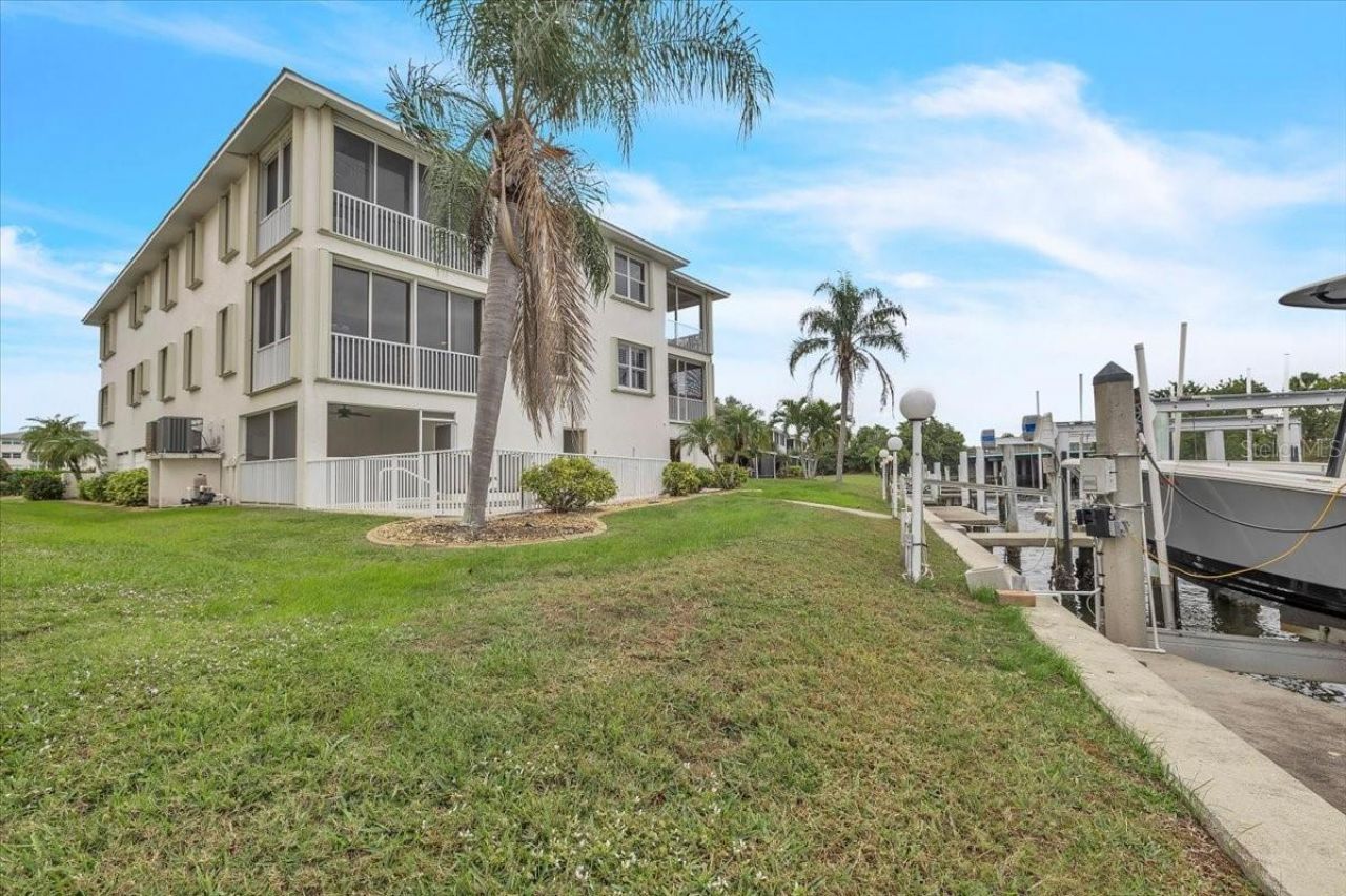 129 Breakers Court, Unit 121, Punta Gorda, FL 33950 Photo