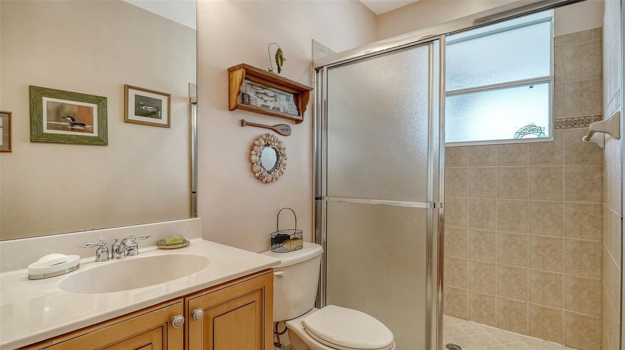 6659 38th Lane E, Sarasota, FL 34243 Photo