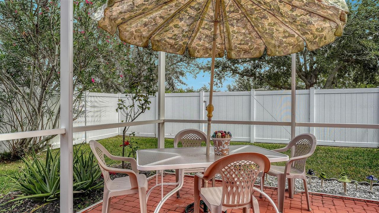 6659 38th Lane E, Sarasota, FL 34243 Photo