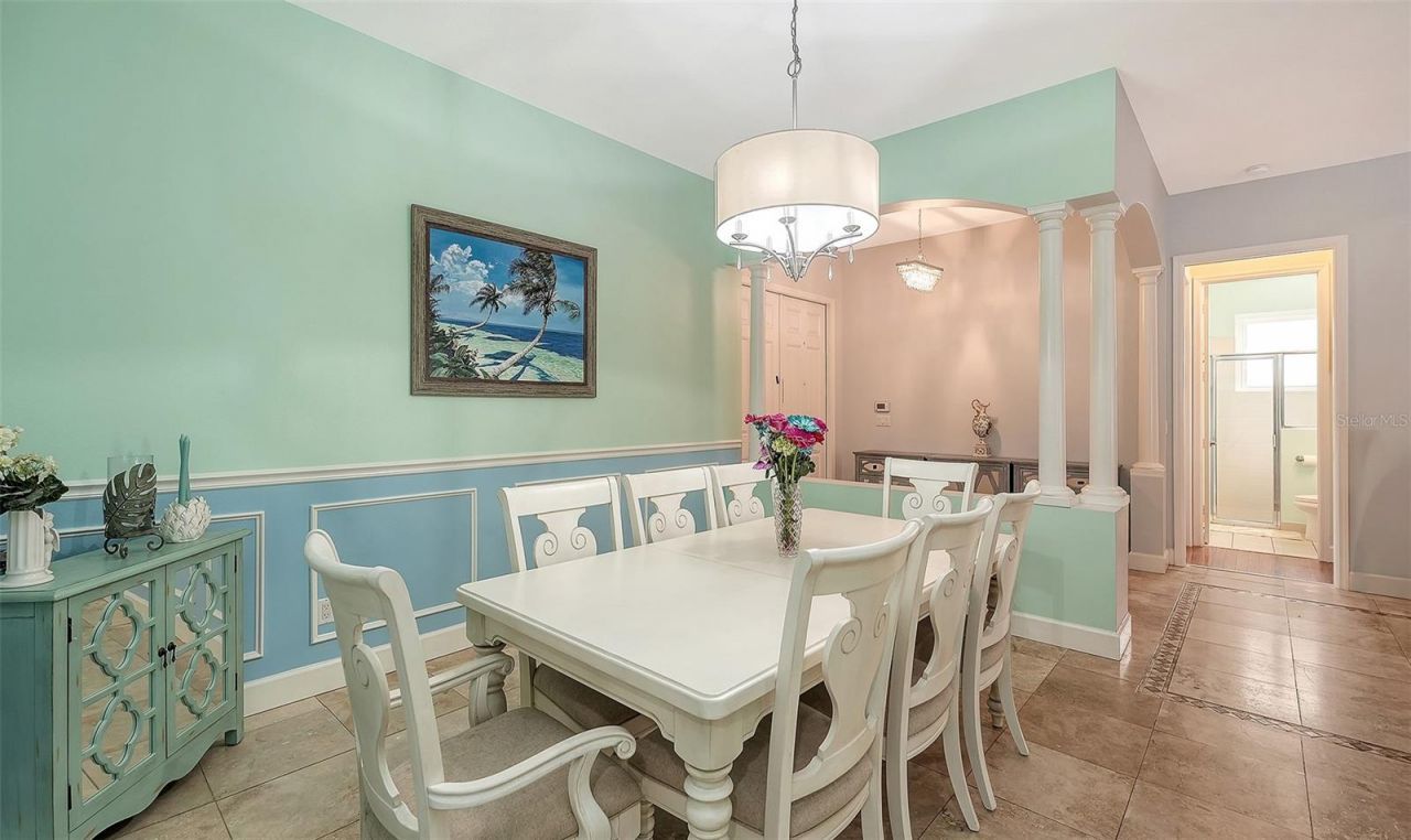 6659 38th Lane E, Sarasota, FL 34243 Photo