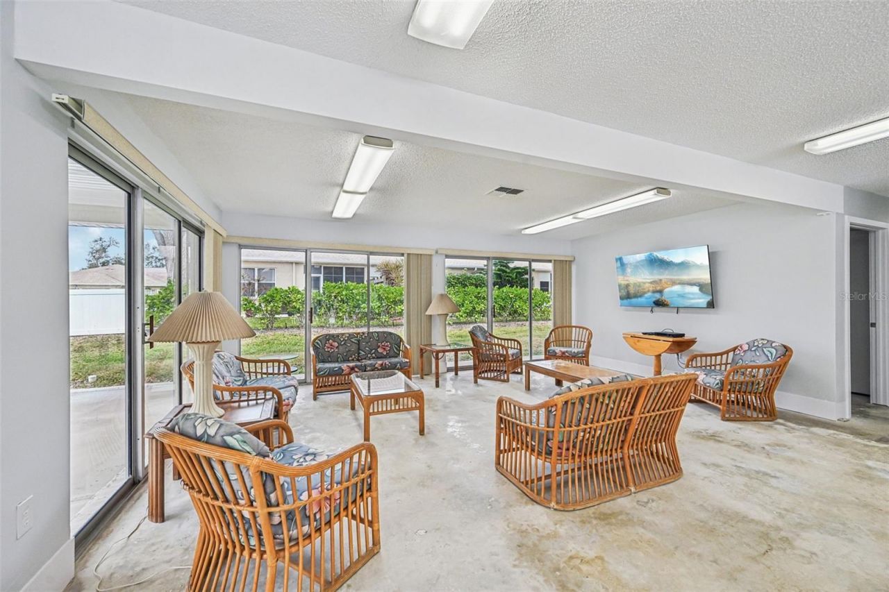 2727 75th Street W, Unit 9A14, Bradenton, FL 34209 Photo