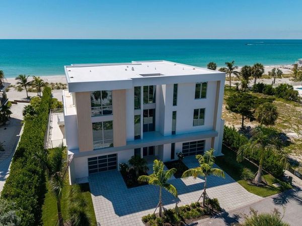 6489 GULFSIDE ROAD, LONGBOAT KEY, FL 34228