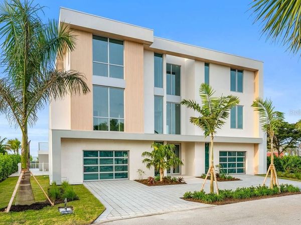 6489 GULFSIDE ROAD, LONGBOAT KEY, FL 34228