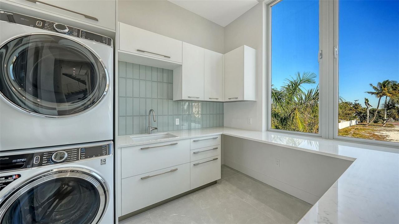 6489 Gulfside Road, Longboat Key, FL 34228 Photo