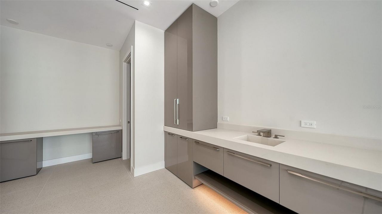 6489 Gulfside Road, Longboat Key, FL 34228 Photo