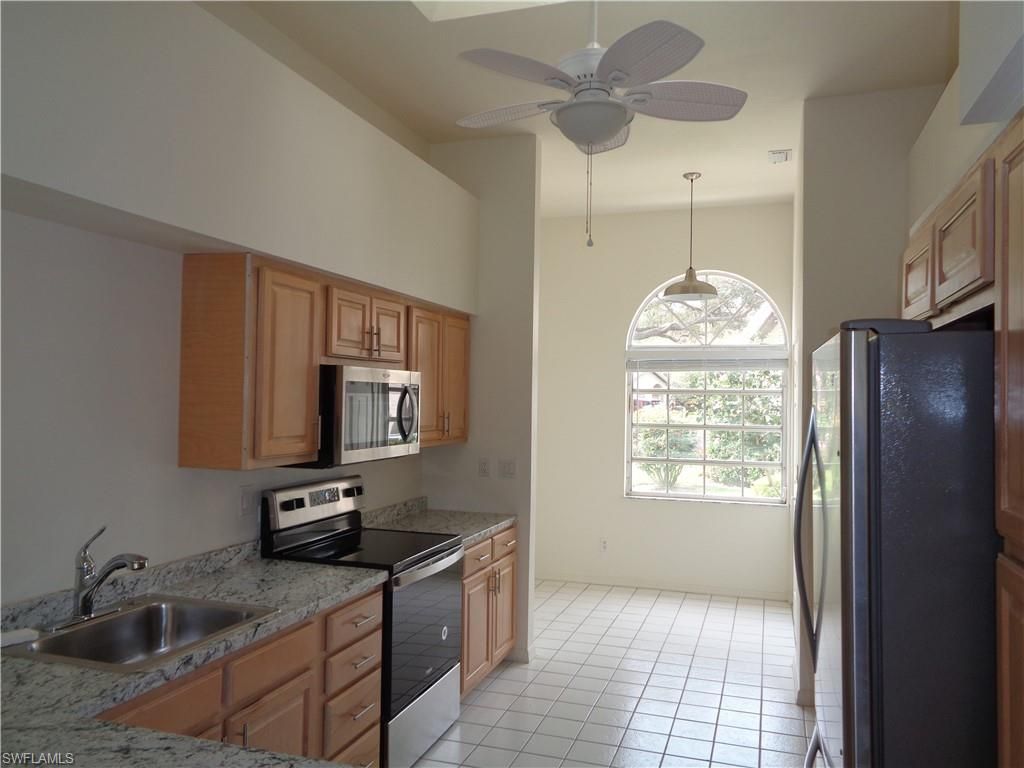271 Perignon Pl, Unit 16-1, Naples, FL 34119 Photo