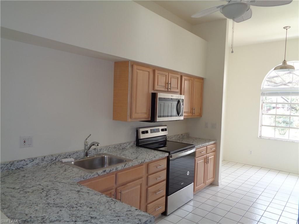 271 Perignon Pl, Unit 16-1, Naples, FL 34119 Photo