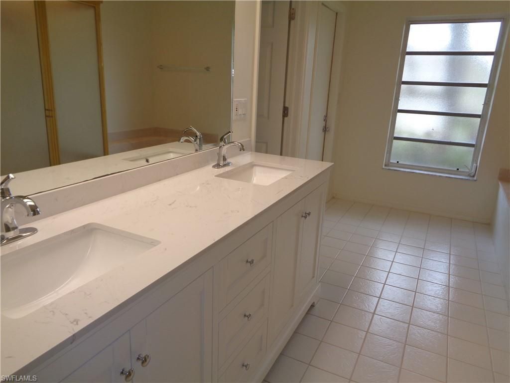 271 Perignon Pl, Unit 16-1, Naples, FL 34119 Photo