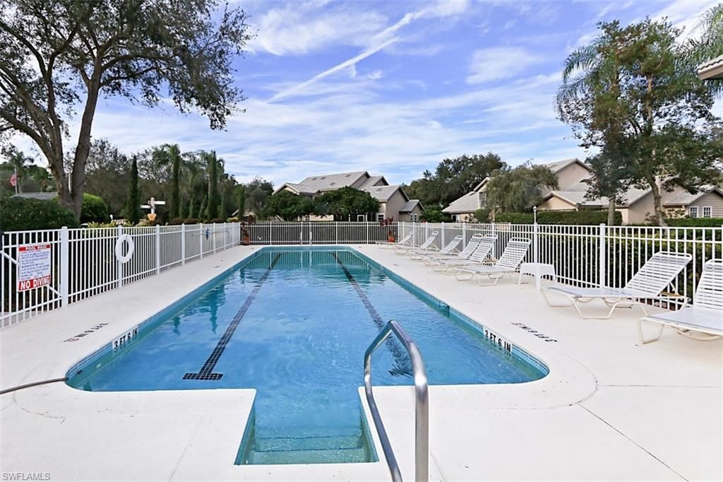 271 Perignon Pl, Unit 16-1, Naples, FL 34119 Photo