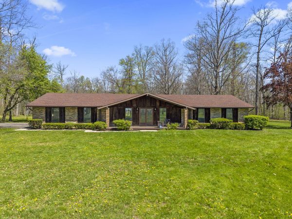 14333 Meranda Road, Anna, OH 45302