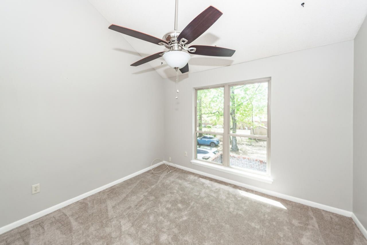 3 Brighton Circle Photo 30