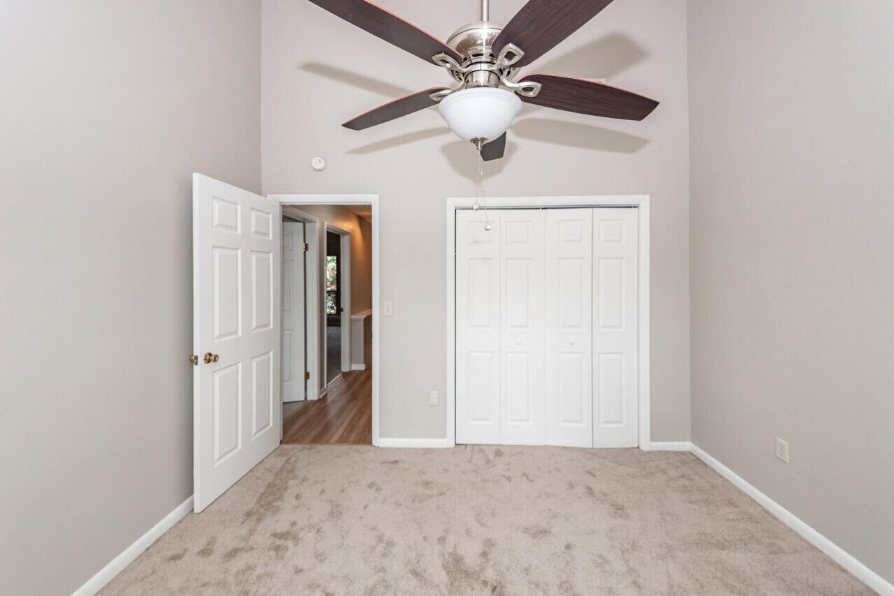 3 Brighton Circle Photo 32