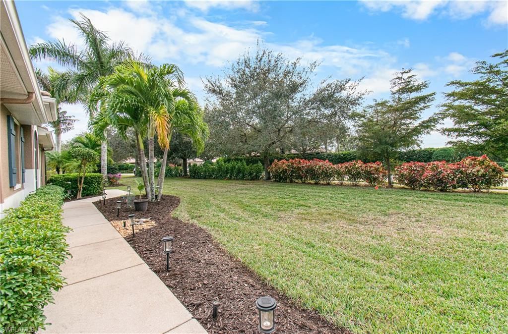 10695 Camarelle Cir , Fort Myers, FL 33913 Photo