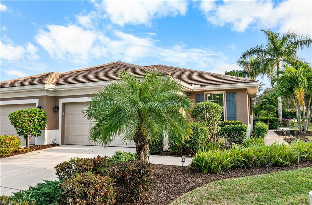 10695 Camarelle Cir , Fort Myers, FL 33913 Photo