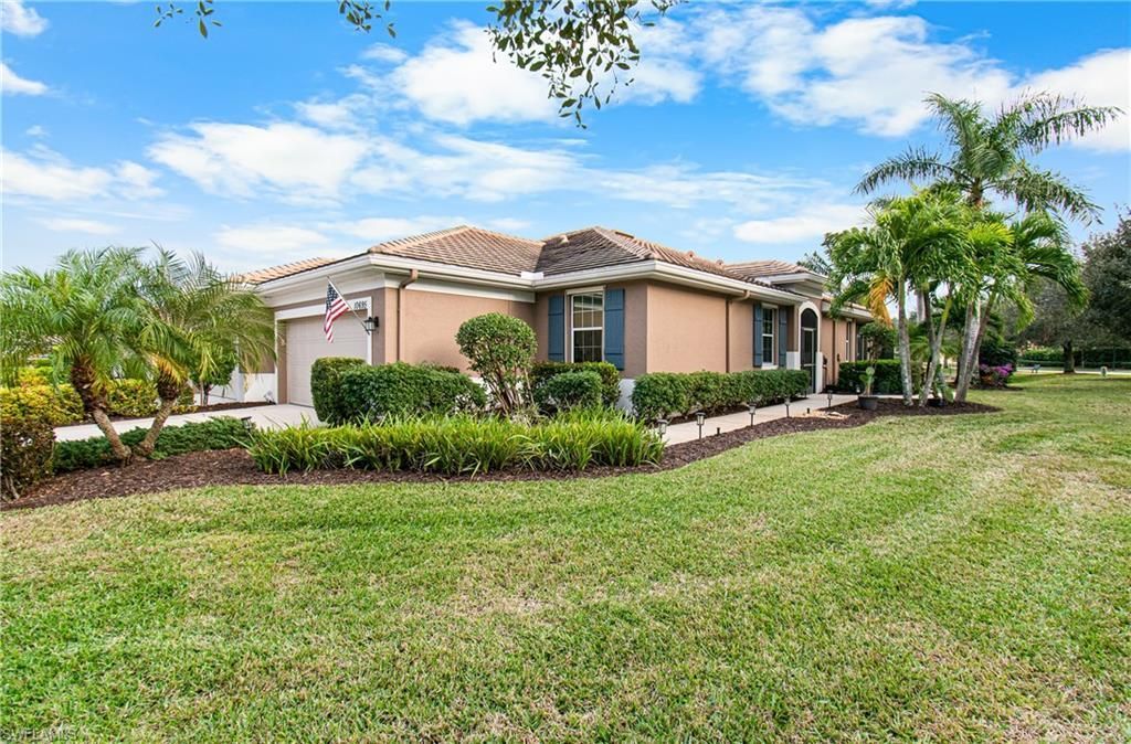 10695 Camarelle Cir, Fort Myers, FL 33913 Photo