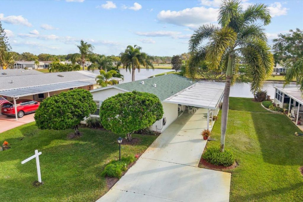 7904 Meadowlark Lane, Port Saint Lucie, FL 34952 Photo