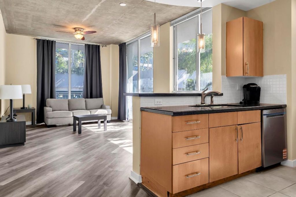 300 S Australian Avenue, Unit 618, West Palm Beach, FL 33401 Photo