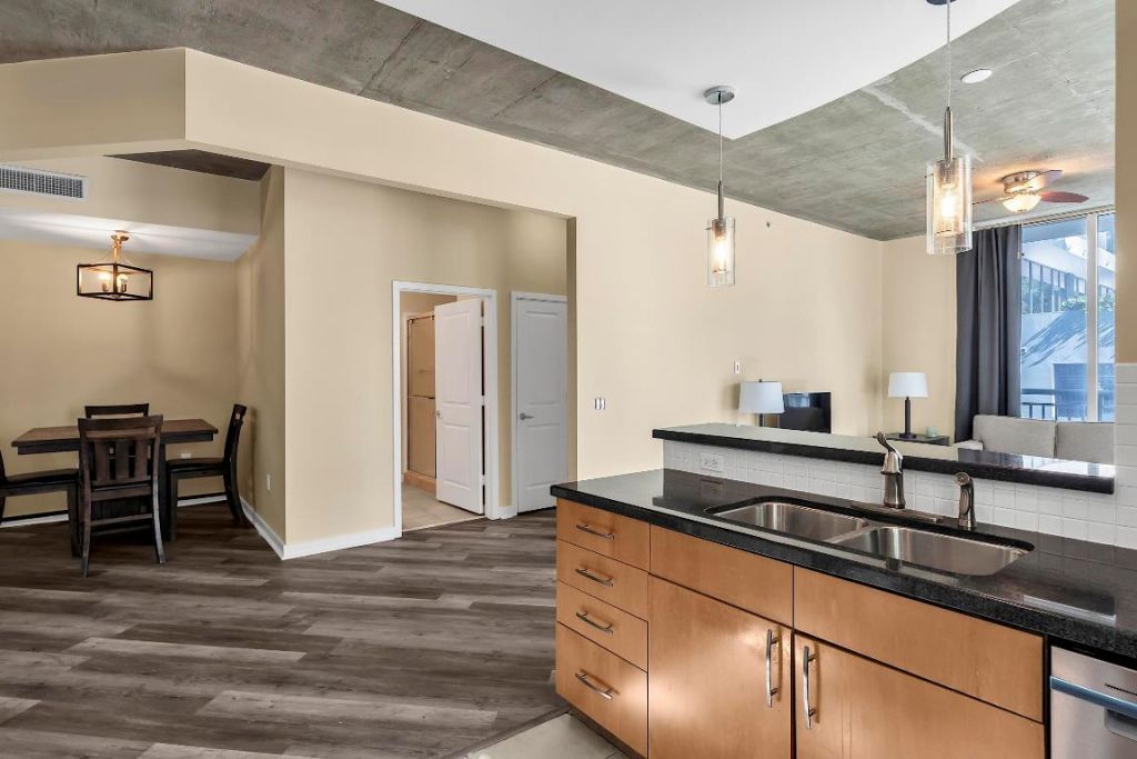 300 S Australian Avenue, Unit 618, West Palm Beach, FL 33401 Photo