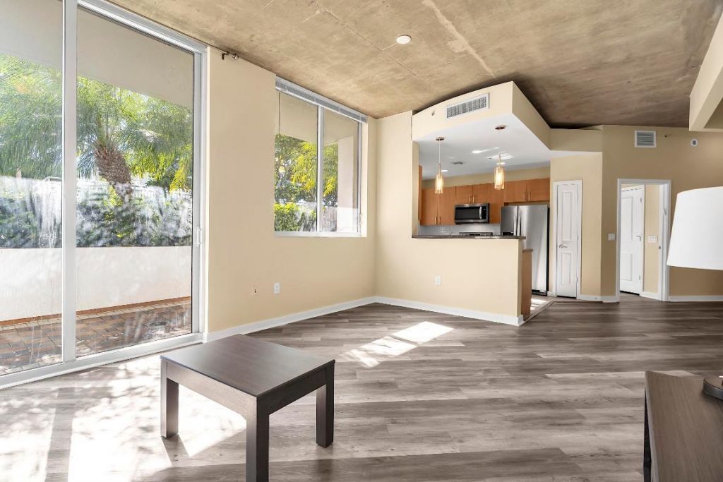 300 S Australian Avenue, Unit 618, West Palm Beach, FL 33401 Photo