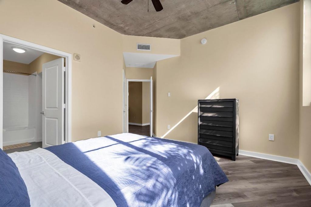 300 S Australian Avenue, Unit 618, West Palm Beach, FL 33401 Photo