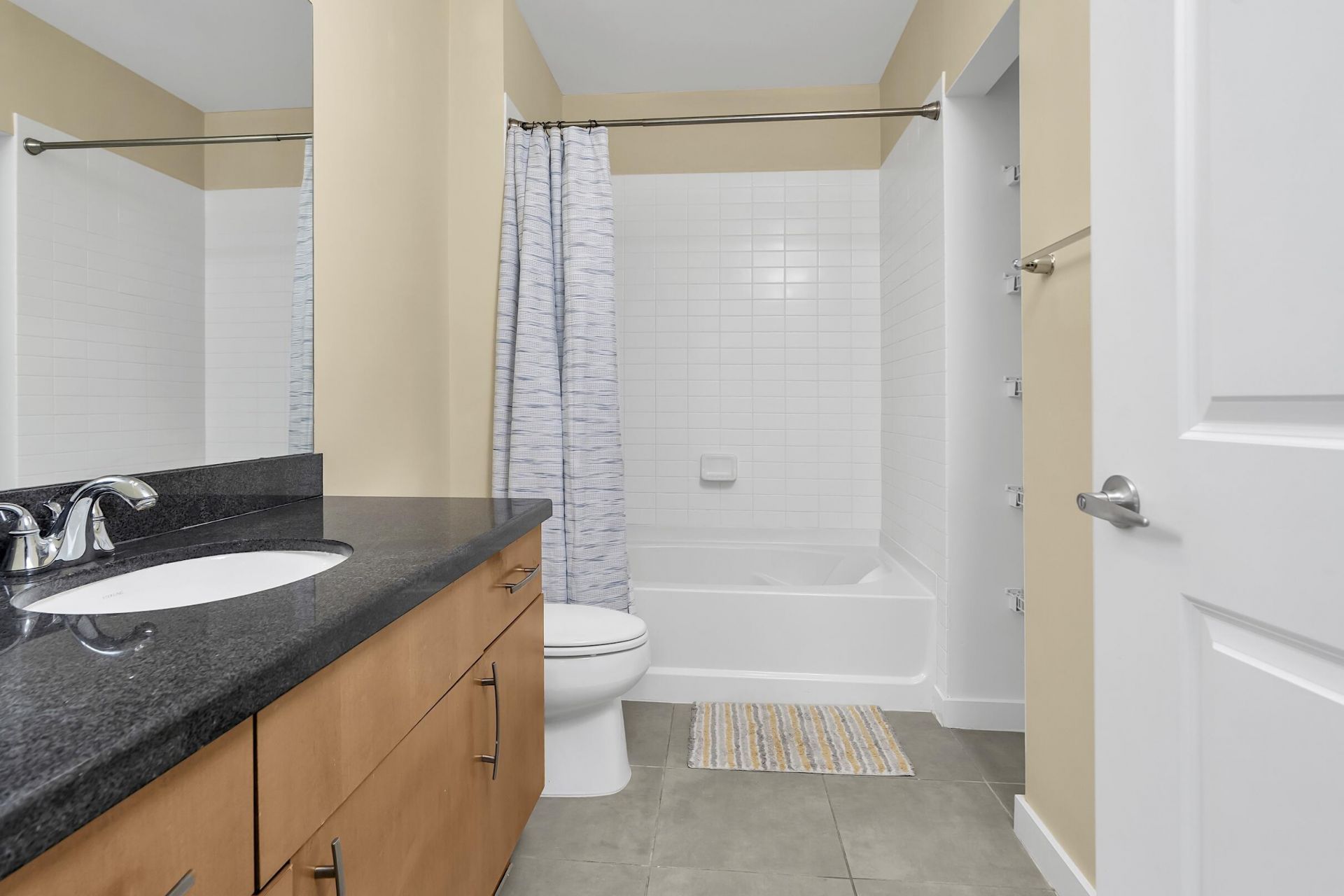 300 S Australian Avenue, Unit 618, West Palm Beach, FL 33401 Photo