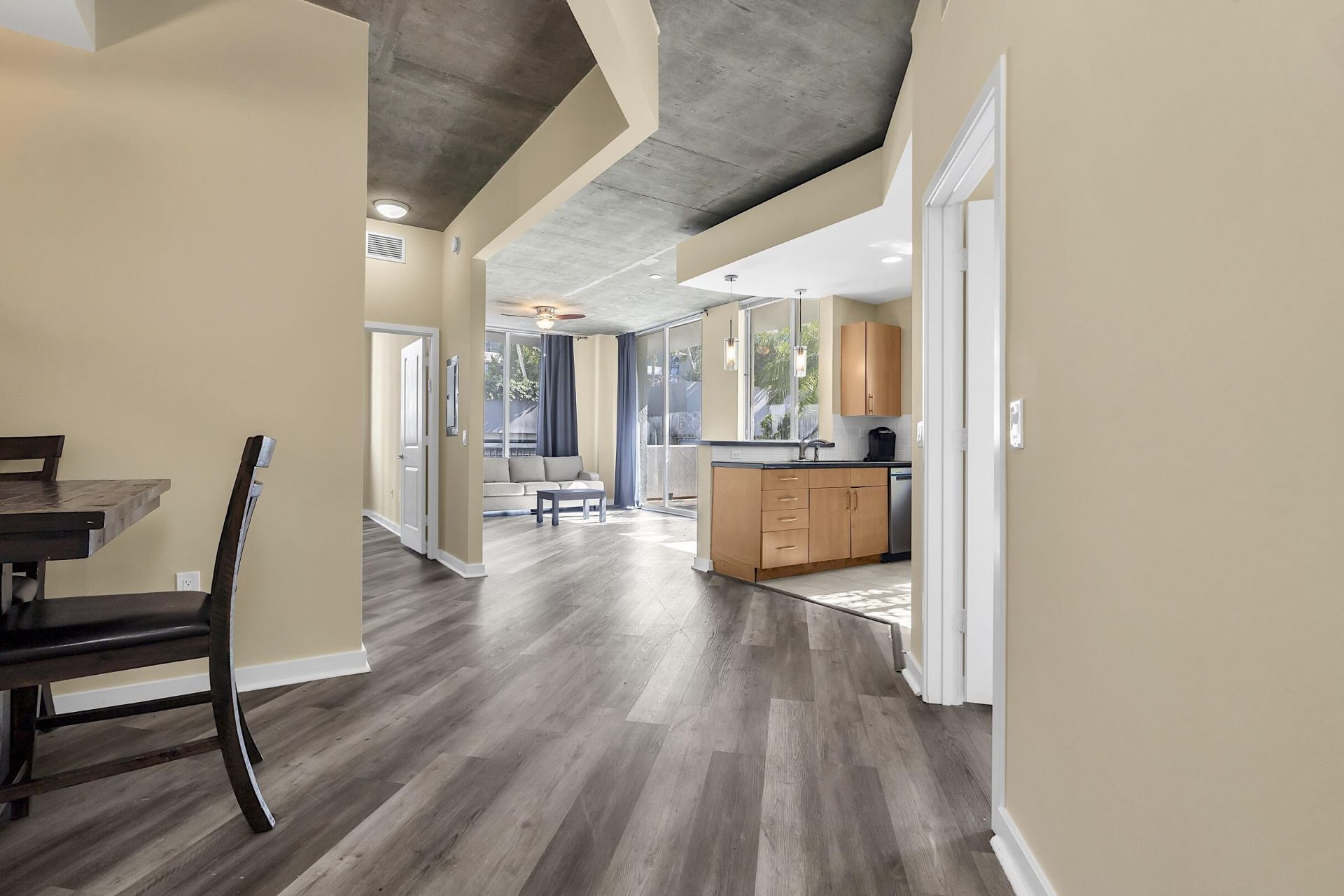 300 S Australian Avenue, Unit 618, West Palm Beach, FL 33401 Photo