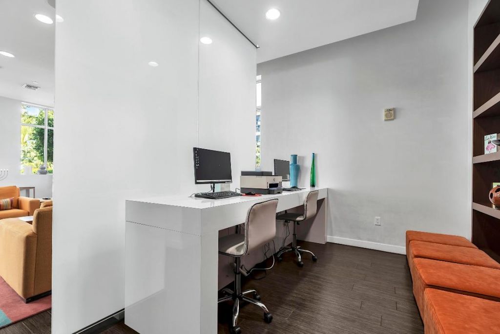 300 S Australian Avenue, Unit 618, West Palm Beach, FL 33401 Photo