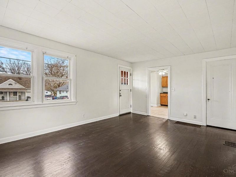 1457 Adams Road, Mount Healthy, OH 45231 Photo 3