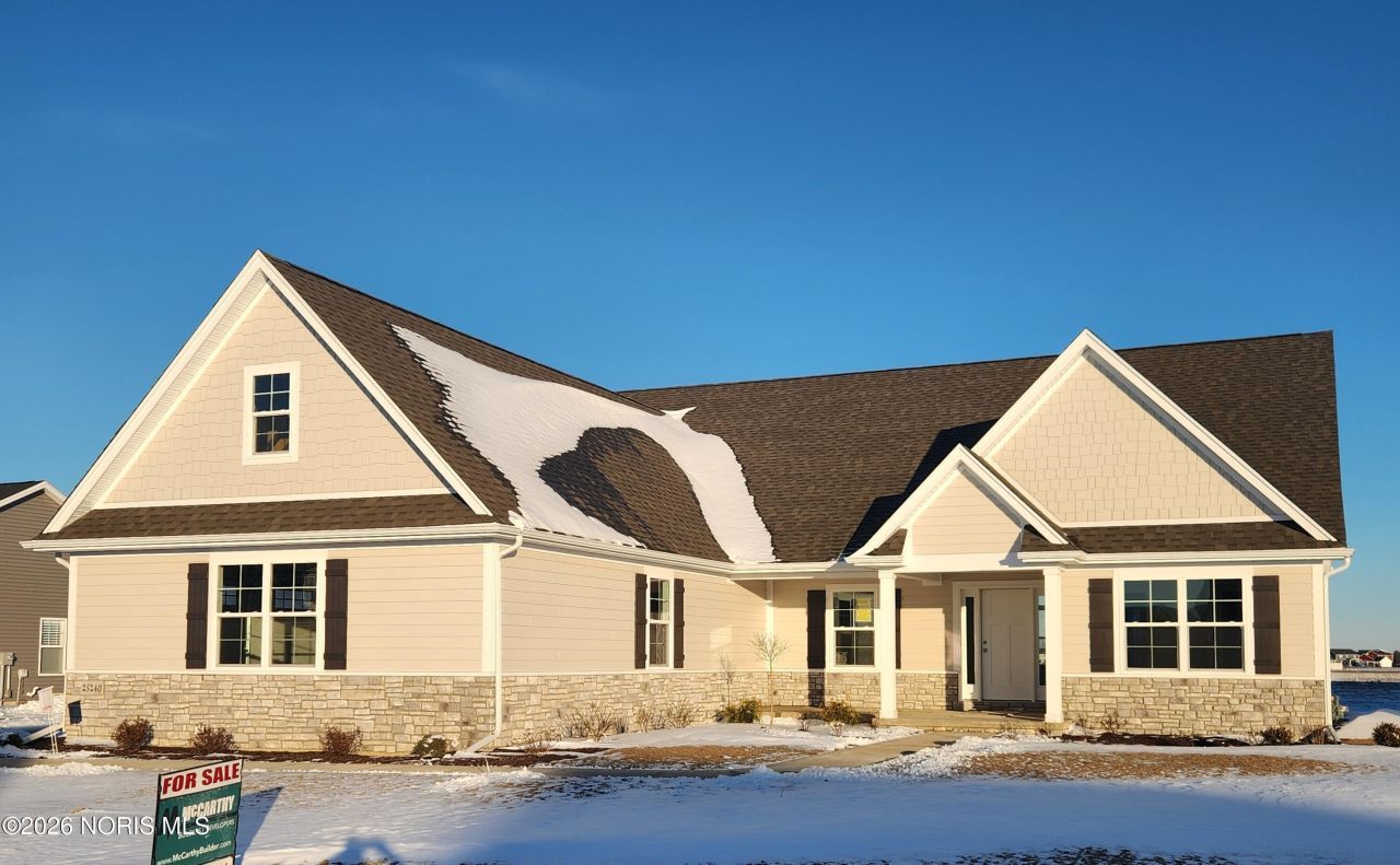 25240 John F. Mccarthy Way, Perrysburg, OH 43551 Main Photo