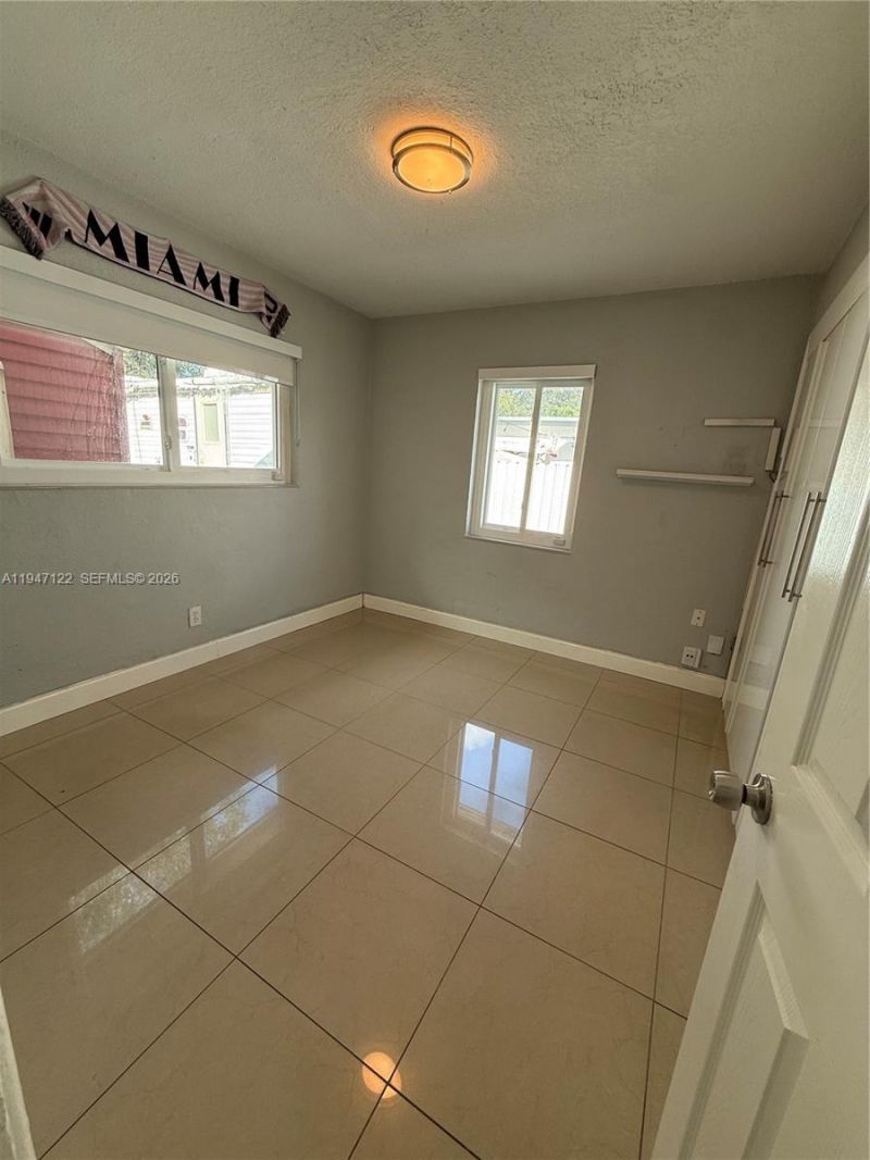 5715 Arthur St, Hollywood, FL 33021 Photo