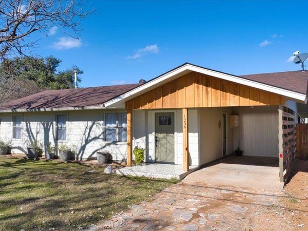 1236 Martin ST, Mason, TX 76856