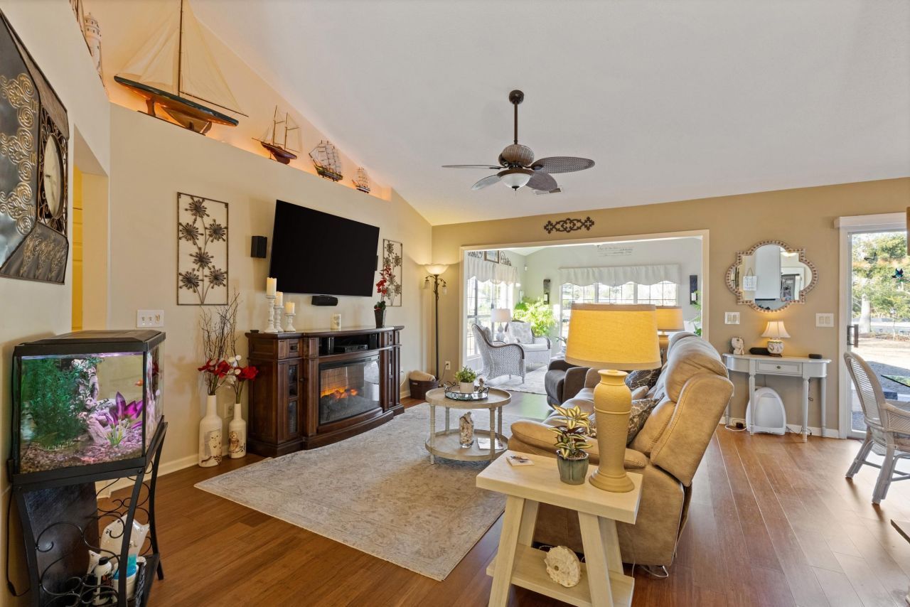 103 St. Andrews Ln. Photo 11