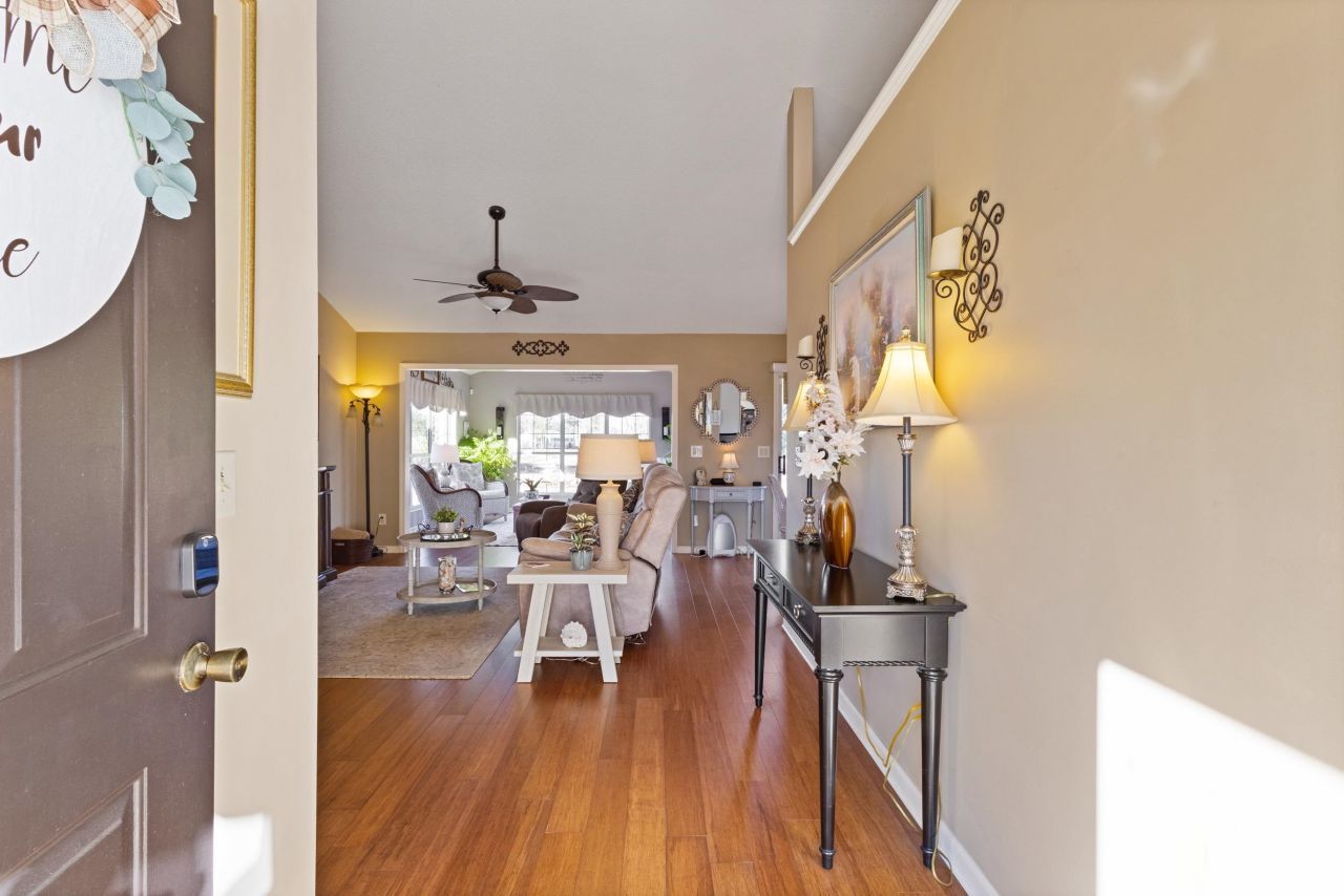 103 St. Andrews Ln. Photo 4