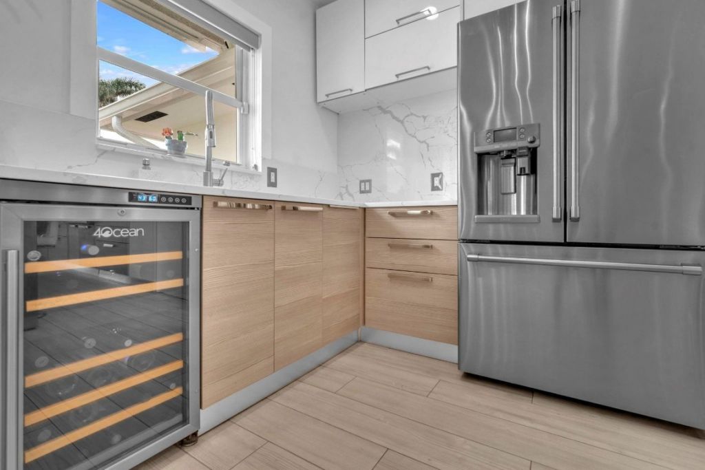 2212 NE 32nd Avenue, Fort Lauderdale, FL 33305 Photo