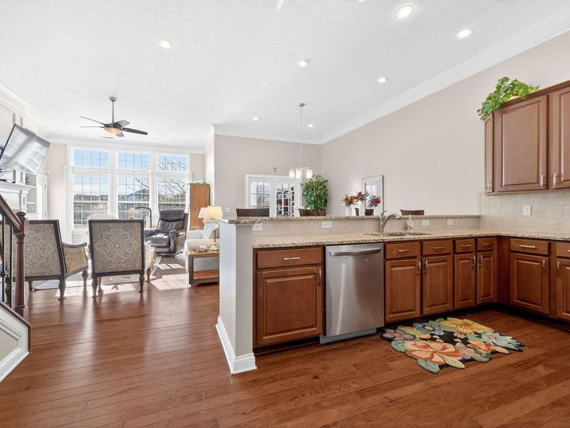 1579 Linkhorn Drive, Grove City, OH 43123 Photo 7