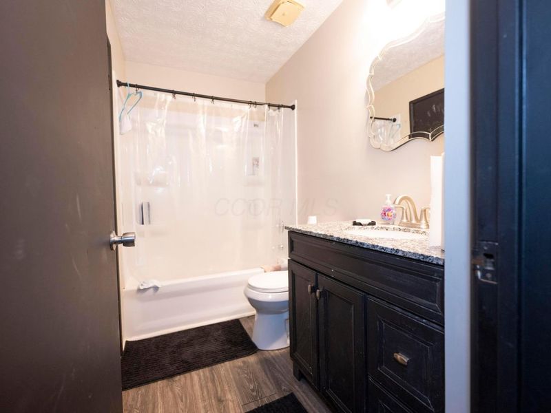 3654 Walnut Creek Drive , Columbus, OH 43224 Photo 11